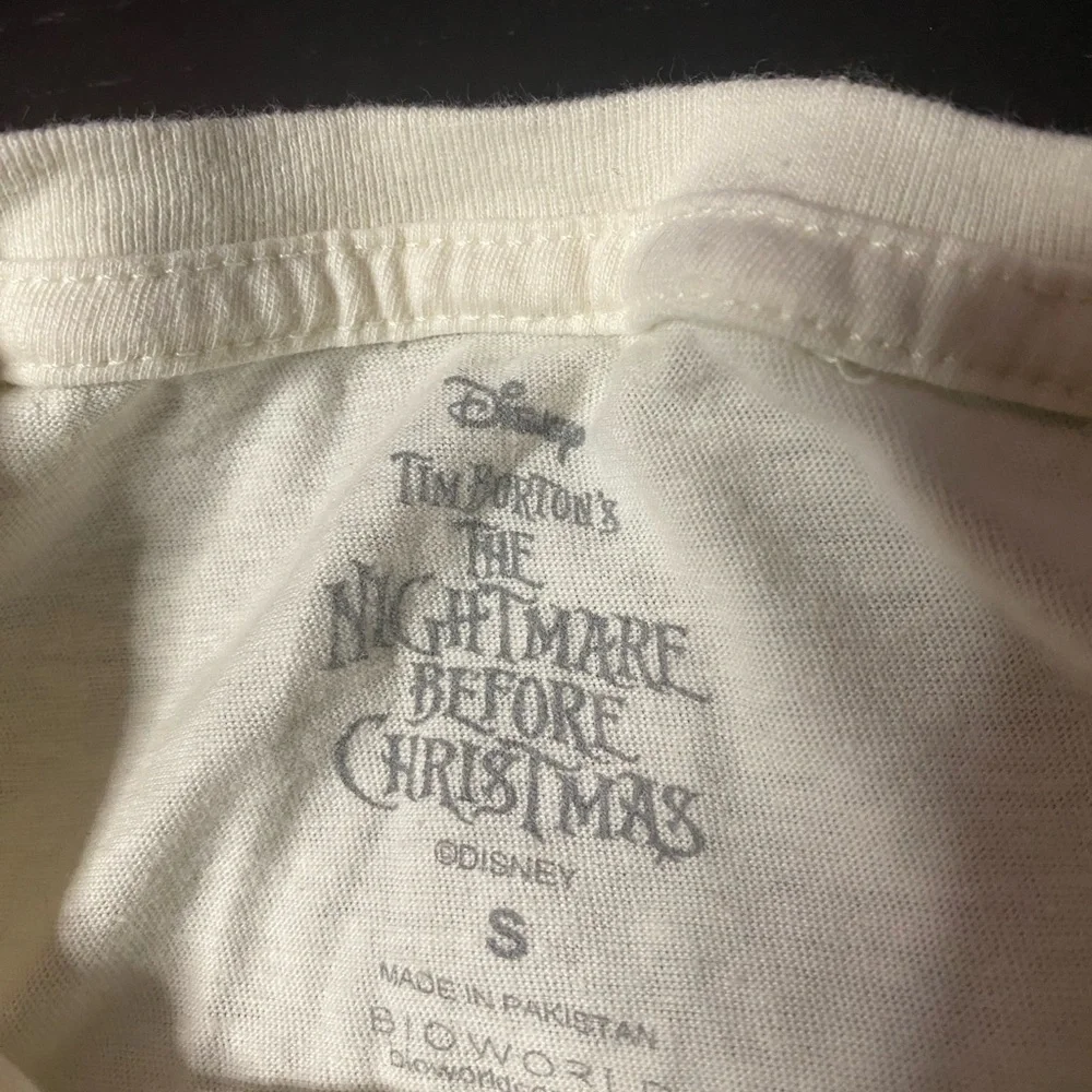 Disney Nightmare Before Christmas Graphic Cream Tee size S - Picture 4 of 7